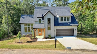 19 Allonby Cir, Bella Vista, AR 72714