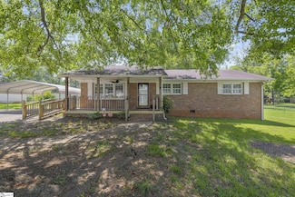 109 Crystal Dr, Cowpens, SC 29330