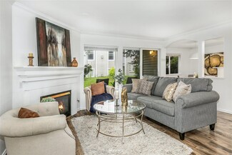25235 SE Klahanie Blvd Unit L-103, Issaquah, WA 98029