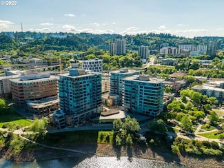 1930 S River Dr Unit W106, Portland, OR 97201