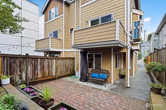 734 N 95th St Unit A, Seattle, WA 98103