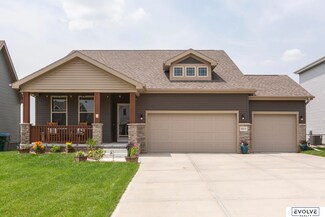 8014 Kilpatrick Pkwy, Bennington, NE 68007