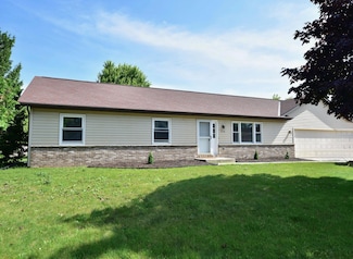 274 Spring St, Belgium, WI 53004