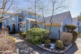 36C Canterbury Dr, Monroe Township, NJ 08831