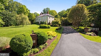 7151 Twelve Oaks Dr, Fairfax Station, VA 22039
