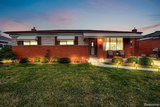 32334 Gloede Dr, Warren, MI 48088
