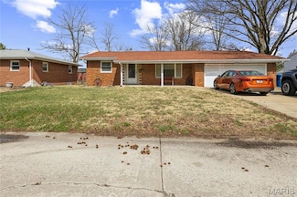 2533 Ivy Ln, Granite City, IL 62040