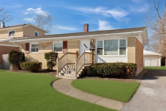 15666 Woodlawn East Ave, South Holland, IL 60473