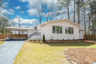 3108 Whispering Pines Cir, Birmingham, AL 35226