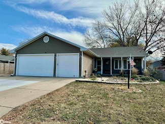 2205 16th Ave N, Clear Lake, IA 50428