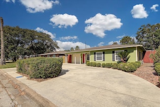 116 Tarpon Ave, Galveston, TX 77550