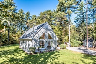 42 Timber Shore Dr, Center Conway, NH 03813