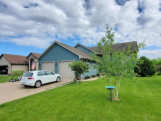 509 Whitewater Way, Elgin, MN 55932