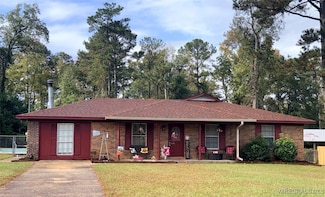 110 Willow Oaks Dr, Eufaula, AL 36027