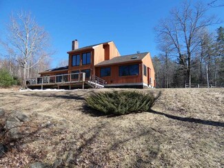 98 Woodview Heights, Bradford, NH 03221
