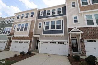 2323 Hunter Woods Dr Unit 566, Apex, NC 27502