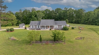232 Rayann Dr, Lawrenceburg, TN 38464