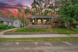 1538 Rossman Ave SE, Grand Rapids, MI 49507