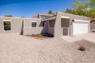 11909 La Charles Ave NE, Albuquerque, NM 87111
