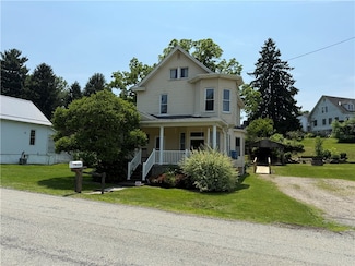 102 Bayard Ave, Rices Landing, PA 15357