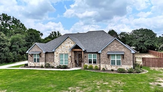 4999 Lago Vista Dr, Athens, TX 75752