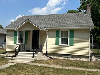 1012 S 13th St, Goshen, IN 46526