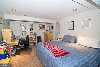 4002 Willow Bend Ct, Ellicott City, MD 21042