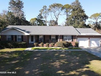 919 Hillandale Dr, Wilmington, NC 28412