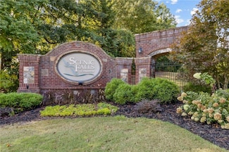 1194 Pinnacle Dr, Hoschton, GA 30548