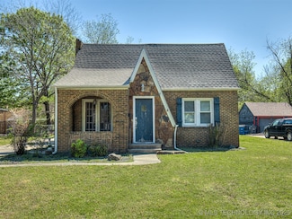 1211 S Braden Ave, Tulsa, OK 74112