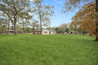 20271 Meadow Lake Rd, Cleveland, TX 77328