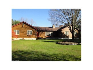 11552 Vaughn Rd, Hiram, OH 44234