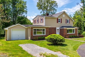 16 Dalewood Rd, Wayne, NJ 07470