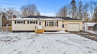 20 Roxbury St, Conklin, NY 13748