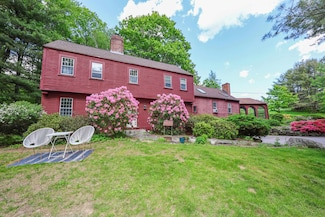 671 Dolly Rd, Contoocook, NH 03229