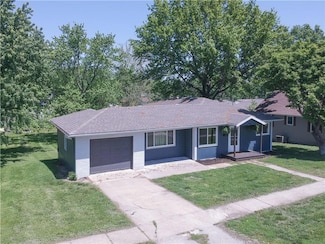 502 W Broadway St, Higginsville, MO 64037