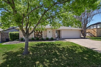 404 E Hill St, Keller, TX 76248