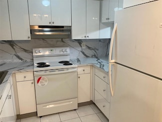 6283 W 24th Ave Unit 1042, Hialeah, FL 33016