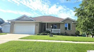 456 E 2nd St, Wahoo, NE 68066