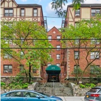 673 Locust St Unit 4E, Mount Vernon, NY 10552
