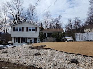 26 Andrea Dr, Vernon, NJ 07462