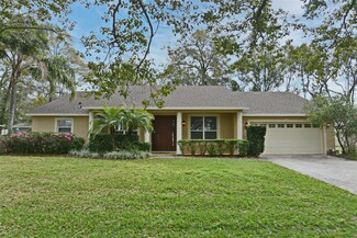 25452 Pine Valley Dr, Sorrento, FL 32776