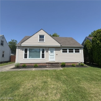 30131 Fairway Blvd, Willowick, OH 44095