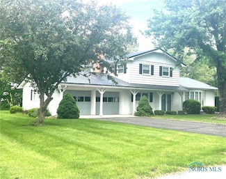 212 Duck Pond Rd, Upper Sandusky, OH 43351