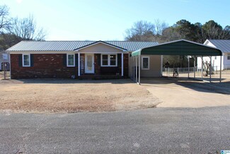 402 Cathie Ln, Oxford, AL 36203