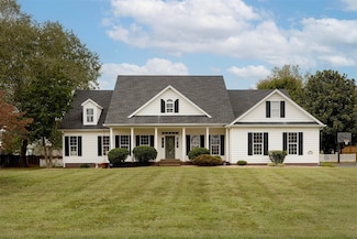 432 Farmer Ln, Bowling Green, KY 42104