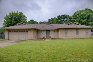 4004 S Hickory Ave, Broken Arrow, OK 74011