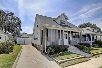 23 Crossway Rd, Cranston, RI 02910