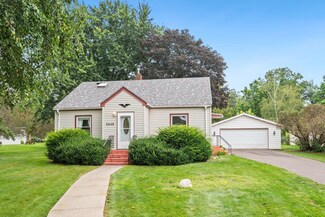 2648 Stillwater Rd E, Saint Paul, MN 55119