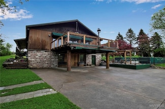 11910 Strykersville Rd, Wales Center, NY 14169